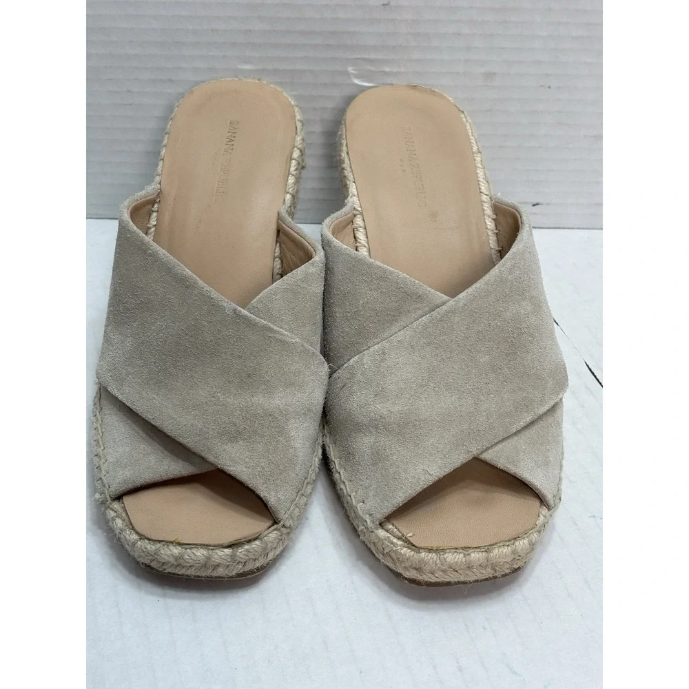 Banana Republic Espadrille Wedge Sandals 7.5 Beige Suede Crisscross CUTE!